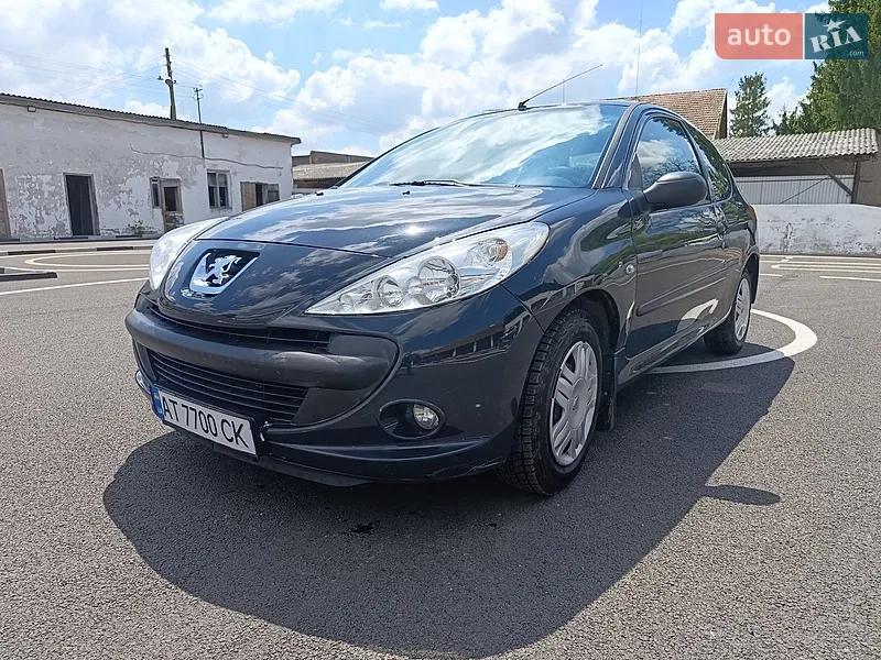 Peugeot 206+ 2011