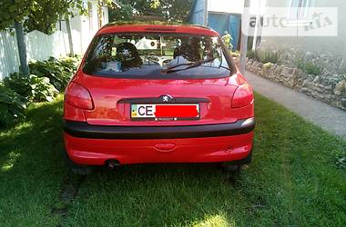 Седан Peugeot 206 1998 в Черновцах