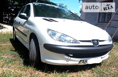 Хэтчбек Peugeot 206 2007 в Виннице