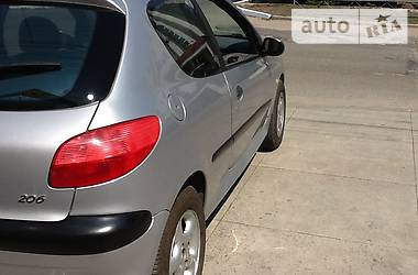 Купе Peugeot 206 1999 в Мелитополе