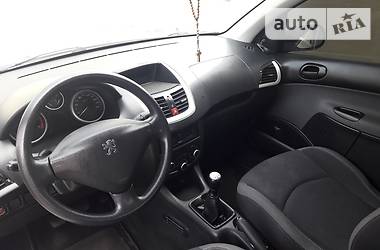 Хэтчбек Peugeot 206 2011 в Тернополе