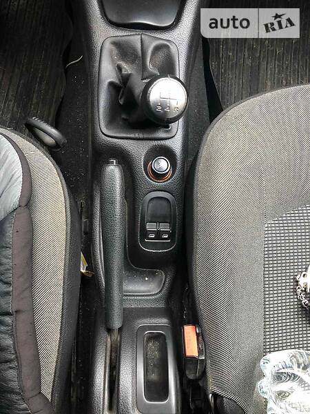 Седан Peugeot 206 2008 в Києві