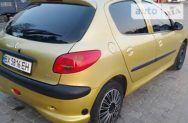 Хэтчбек Peugeot 206 2005 в Тернополе