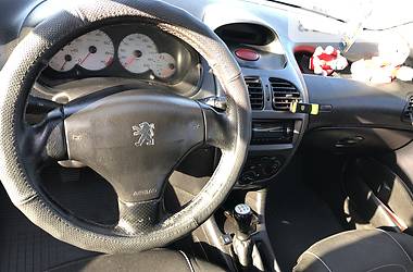 Купе Peugeot 206 2004 в Днепре