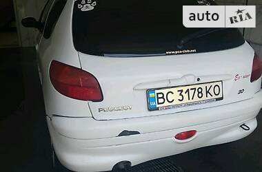 Хэтчбек Peugeot 206 2002 в Бориславе