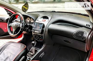 Хэтчбек Peugeot 206 2005 в Одессе