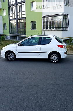 Купе Peugeot 206 2011 в Львове