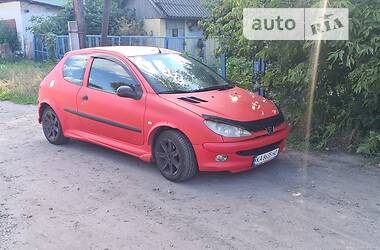 Хэтчбек Peugeot 206 2005 в Фастове