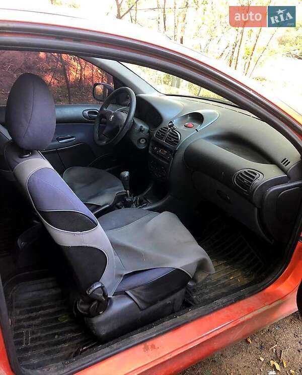 Хэтчбек Peugeot 206 2000 в Николаеве фото 4 Хэтчбек Peugeot 206 2000 в Николаеве