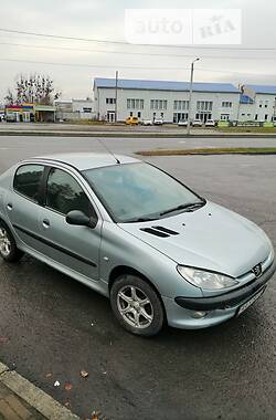 Седан Peugeot 206 2010 в 