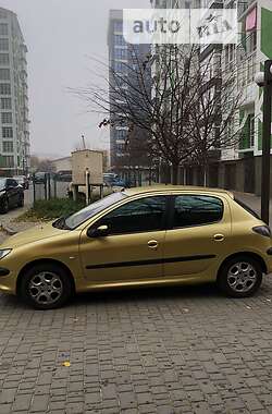 Хэтчбек Peugeot 206 2002 в Ивано-Франковске