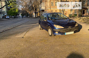 Хэтчбек Peugeot 206 2002 в Одессе
