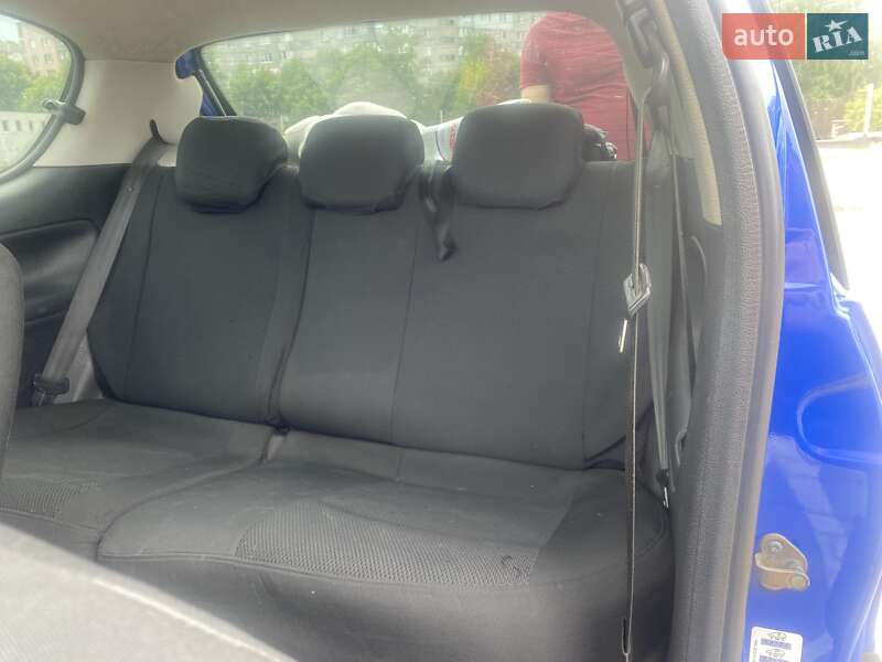 Хэтчбек Peugeot 206 2006 в Черкассах