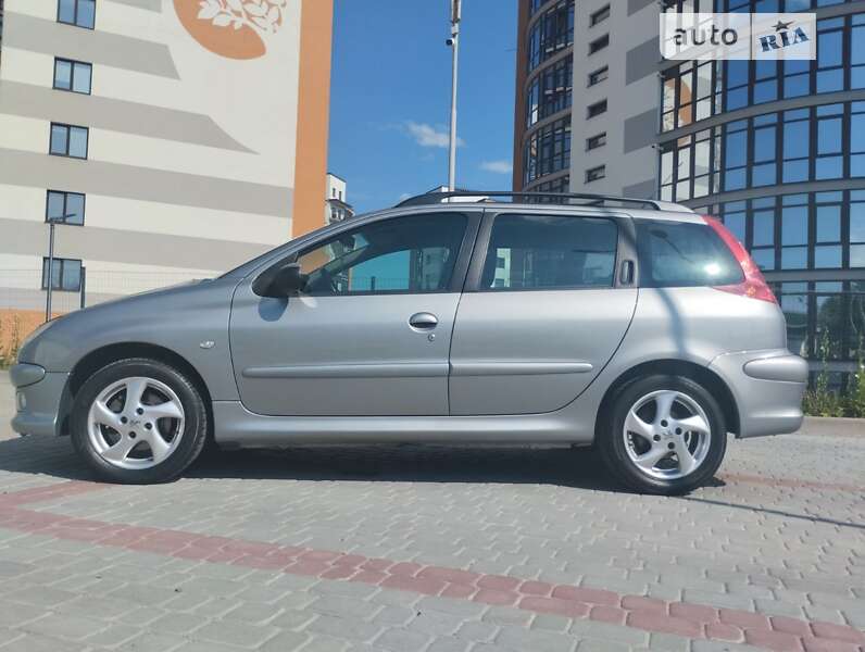 Универсал Peugeot 206 2003 в Ивано-Франковске