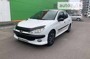 Седан Peugeot 206 2007 в Рівному