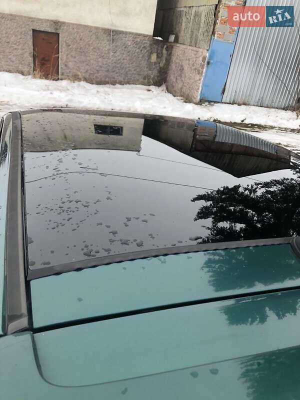 Хэтчбек Peugeot 206 2003 в Зборове