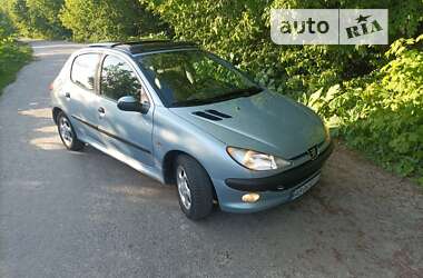 Хетчбек Peugeot 206 2001 в Вінниці