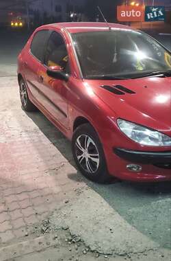 Хэтчбек Peugeot 206 1998 в 