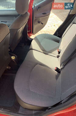 Седан Peugeot 206 2007 в 