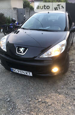 Хетчбек Peugeot 206 2010 в Самборі