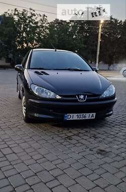 Хетчбек Peugeot 206 2005 в Івано-Франківську