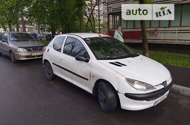 Хэтчбек Peugeot 206 2003 в Киеве