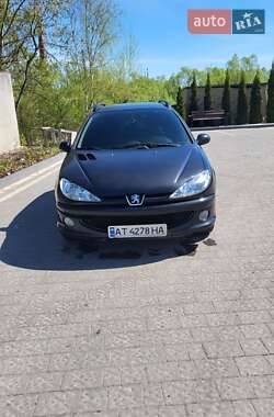 Универсал Peugeot 206 2006 в Надворной