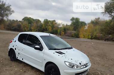 Хетчбек Peugeot 206 2002 в Олександрії