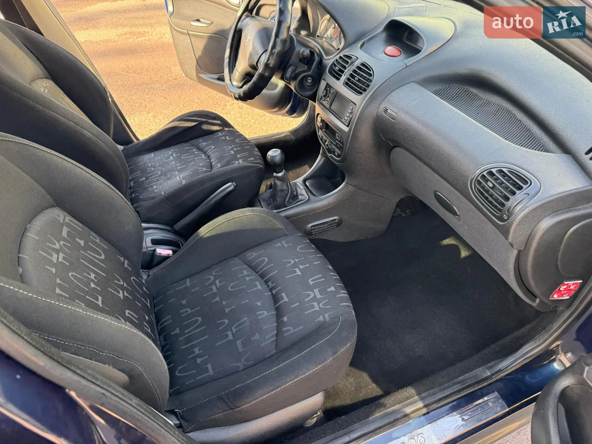 2010 Peugeot 206 - мініатюра 18