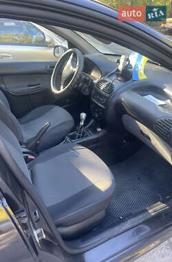 Седан Peugeot 206 2009 в 
