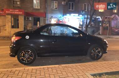 Кабриолет Peugeot 206 2005 в 