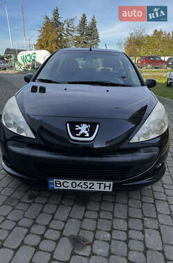 Хэтчбек Peugeot 206 2011 в Львове