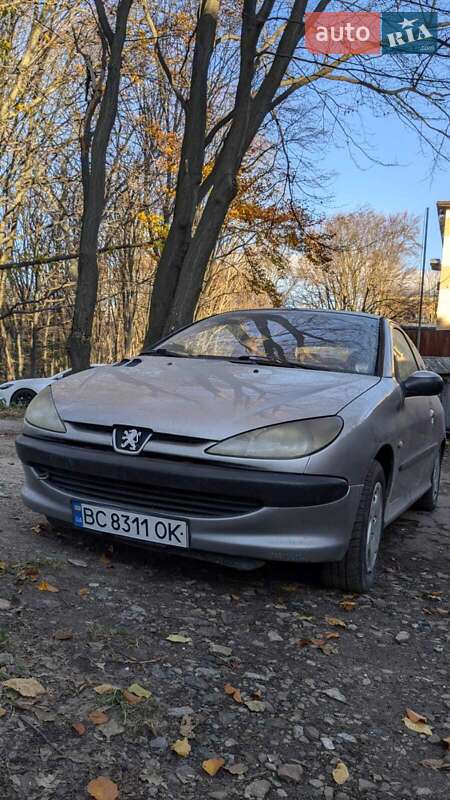 Peugeot 206 2003