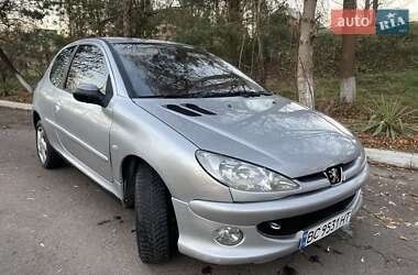 Хетчбек Peugeot 206 2003 в Дрогобичі