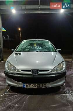 Хетчбек Peugeot 206 2007 в Надвірній