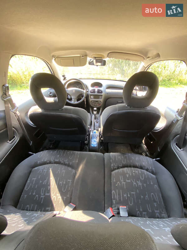 Хэтчбек Peugeot 206 2001 в Чемеровцах фото 11 Хэтчбек Peugeot 206 2001 в Чемеровцах