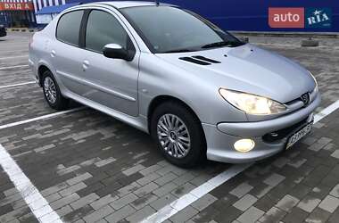 Седан Peugeot 206 2007 в Вінниці