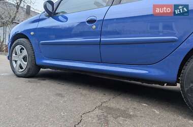 Универсал Peugeot 206 2004 в Здолбунове