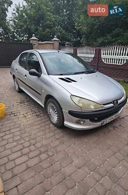 Седан Peugeot 206 2007 в Черновцах