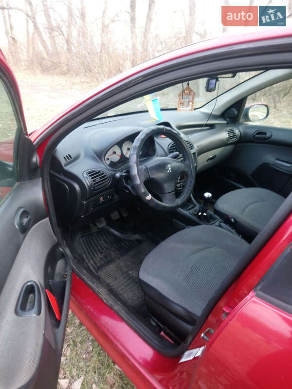 Седан Peugeot 206 2008 в Черкассах