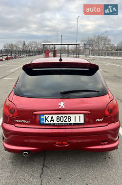 Хетчбек Peugeot 206 2005 в Києві