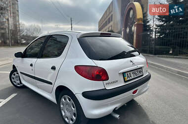 Хэтчбек Peugeot 206 2007 в Белой Церкви