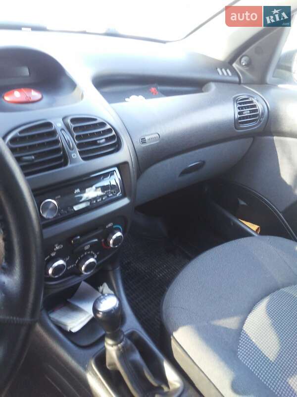 Седан Peugeot 206 2007 в Черкасах фото 3 Седан Peugeot 206 2007 в Черкасах