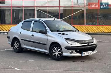 Седан Peugeot 206 2007 в 