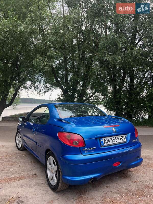 Кабріолет Peugeot 206 2004 в Радомишлі