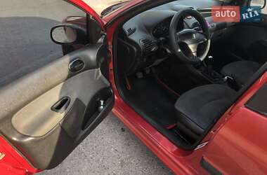 Седан Peugeot 206 2007 в 