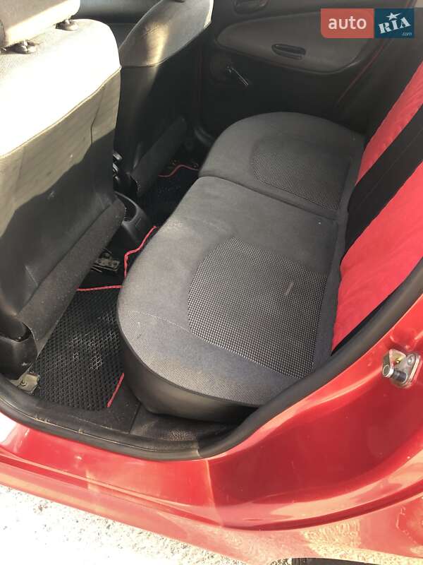 Седан Peugeot 206 2007 в Вінниці