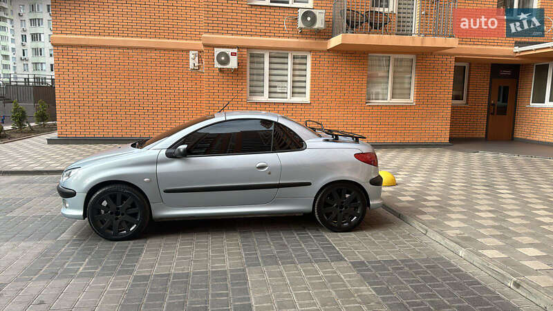 Peugeot 206 2003 Peugeot 206 2003