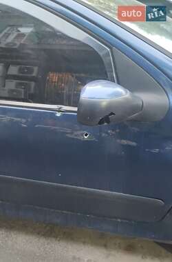 Хетчбек Peugeot 206 2006 в 