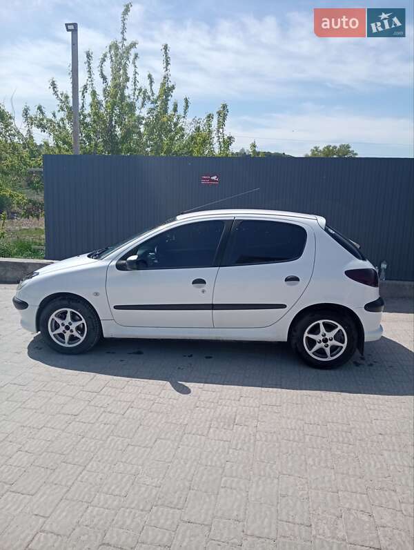 Хэтчбек Peugeot 206 2007 в Збараже фото 7 Хэтчбек Peugeot 206 2007 в Збараже